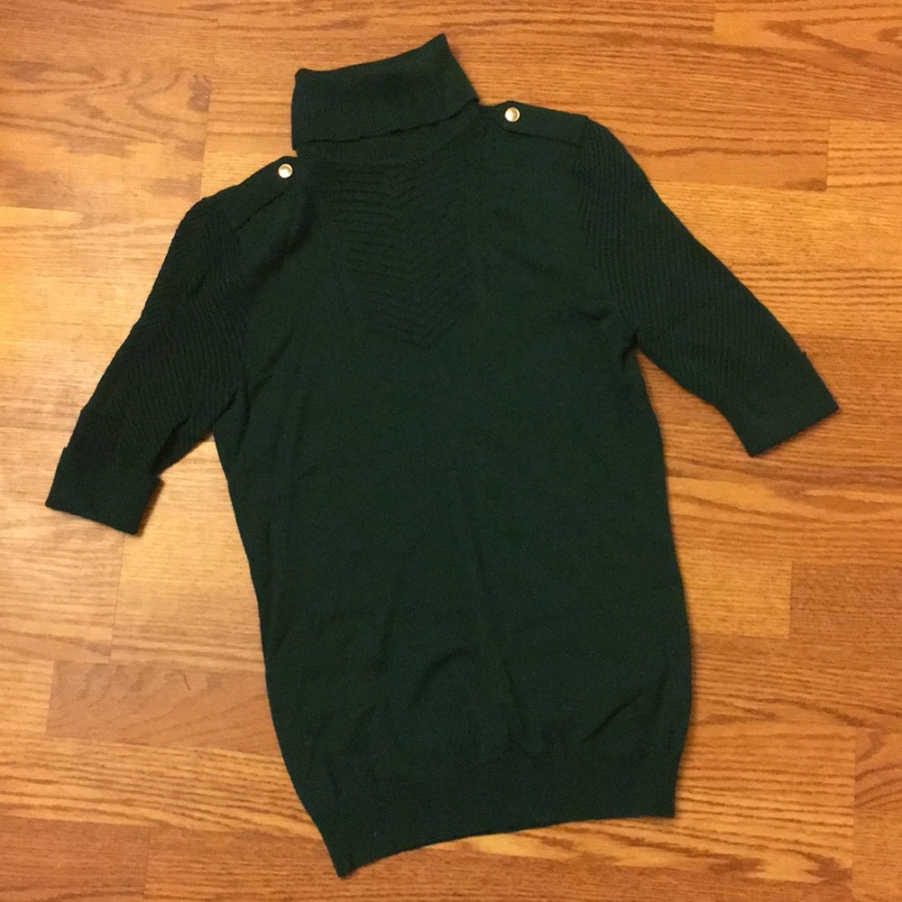 White House Black Market turtle neck